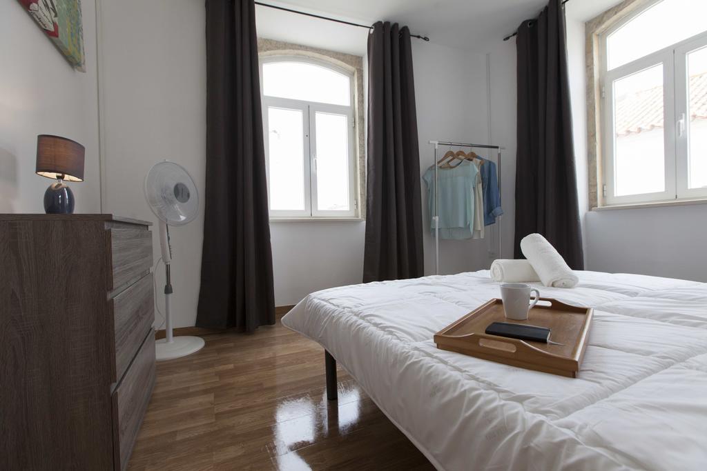 Guest House First Floor Lagos Buitenkant foto